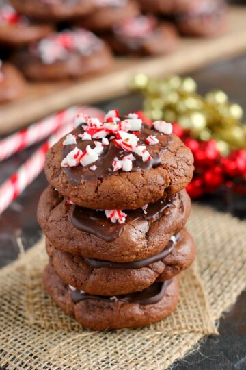 Peppermint Hot Chocolate Cookies - Pumpkin 'N Spice