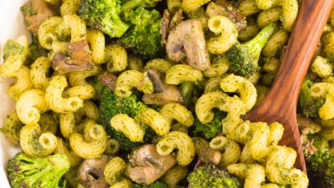 Basil Pesto Pasta with Broccoli and Mushrooms