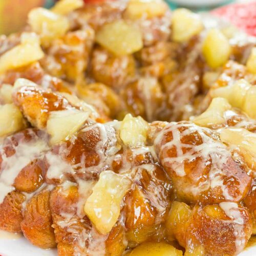 https://www.pumpkinnspice.com/wp-content/uploads/2016/07/apple-pie-monkey-bread-2-500x500.jpg