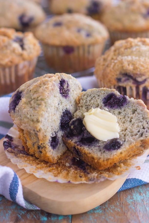 Bakery Style Blueberry Muffins - Pumpkin 'N Spice