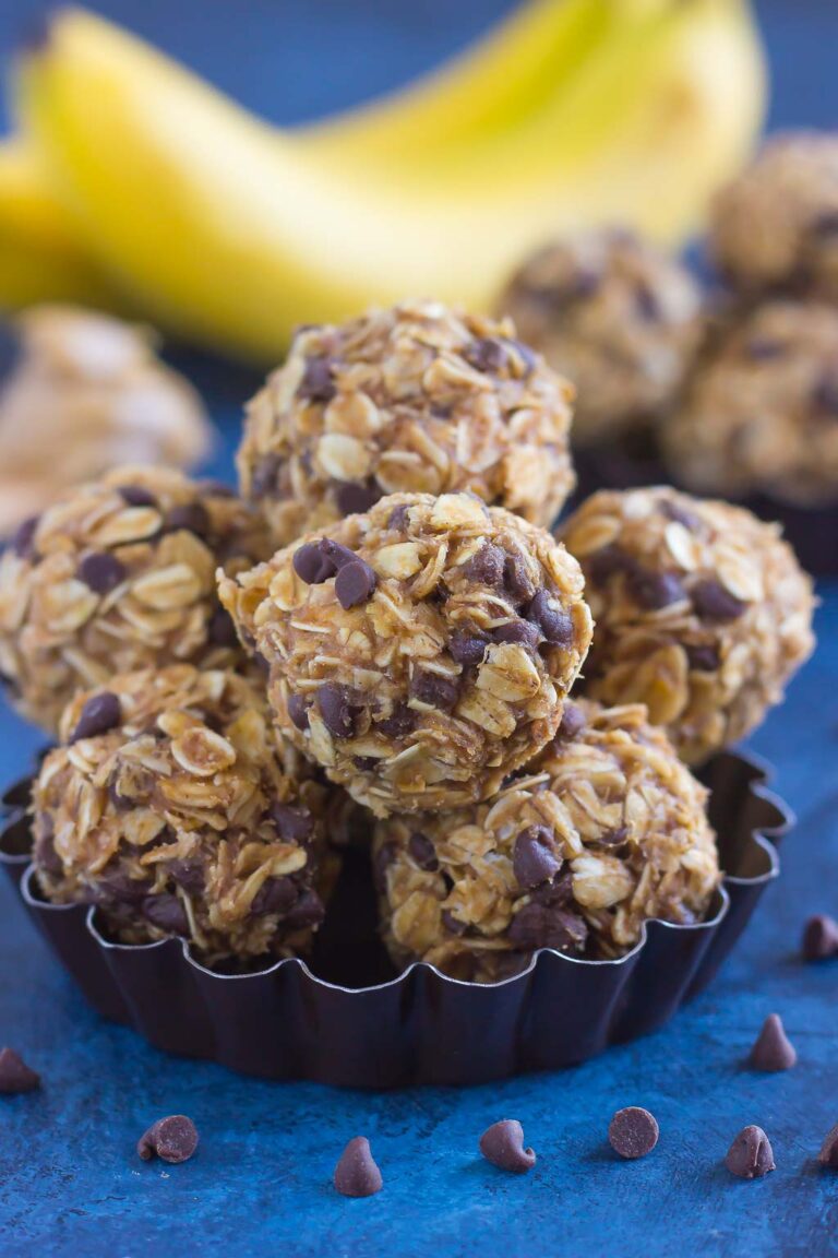 peanut-butter-banana-no-bake-energy-bites-pumpkin-n-spice