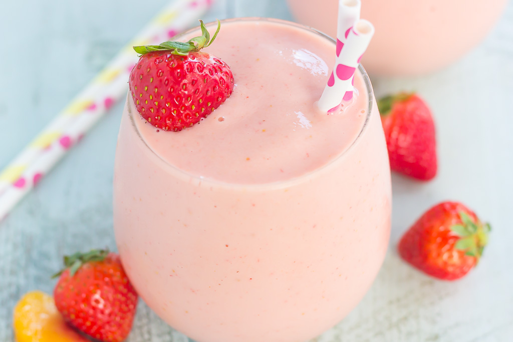 Strawberry Peach Smoothie Recipe