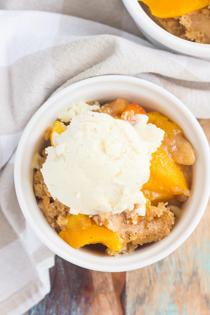 Slow Cooker Peach Cobbler (Made with Bisquick!) - Pumpkin 'N Spice