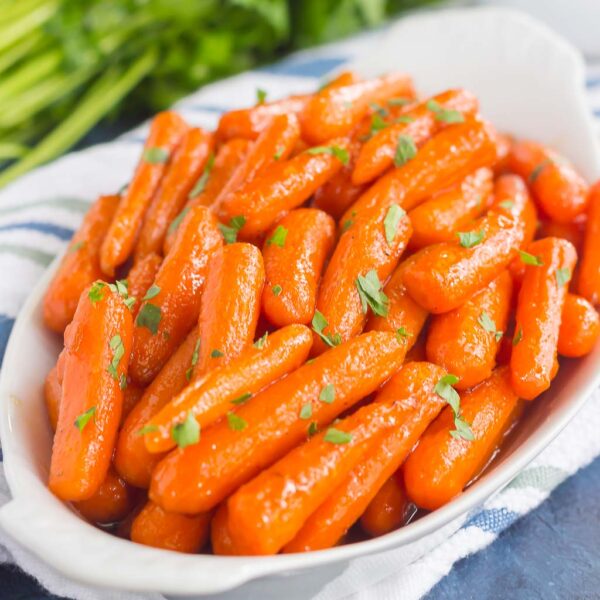 Glazed Maple Brown Sugar Carrots (So Easy!) - Pumpkin 'N Spice