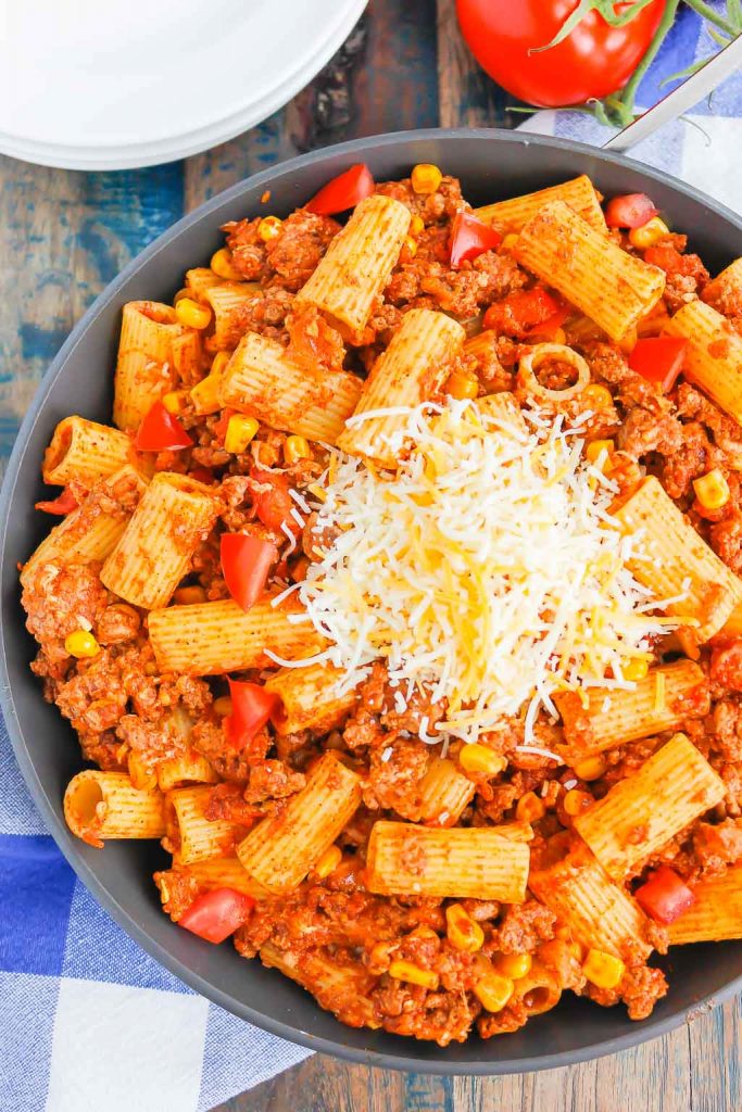 Easy Chili Pasta Recipe - Pumpkin 'N Spice