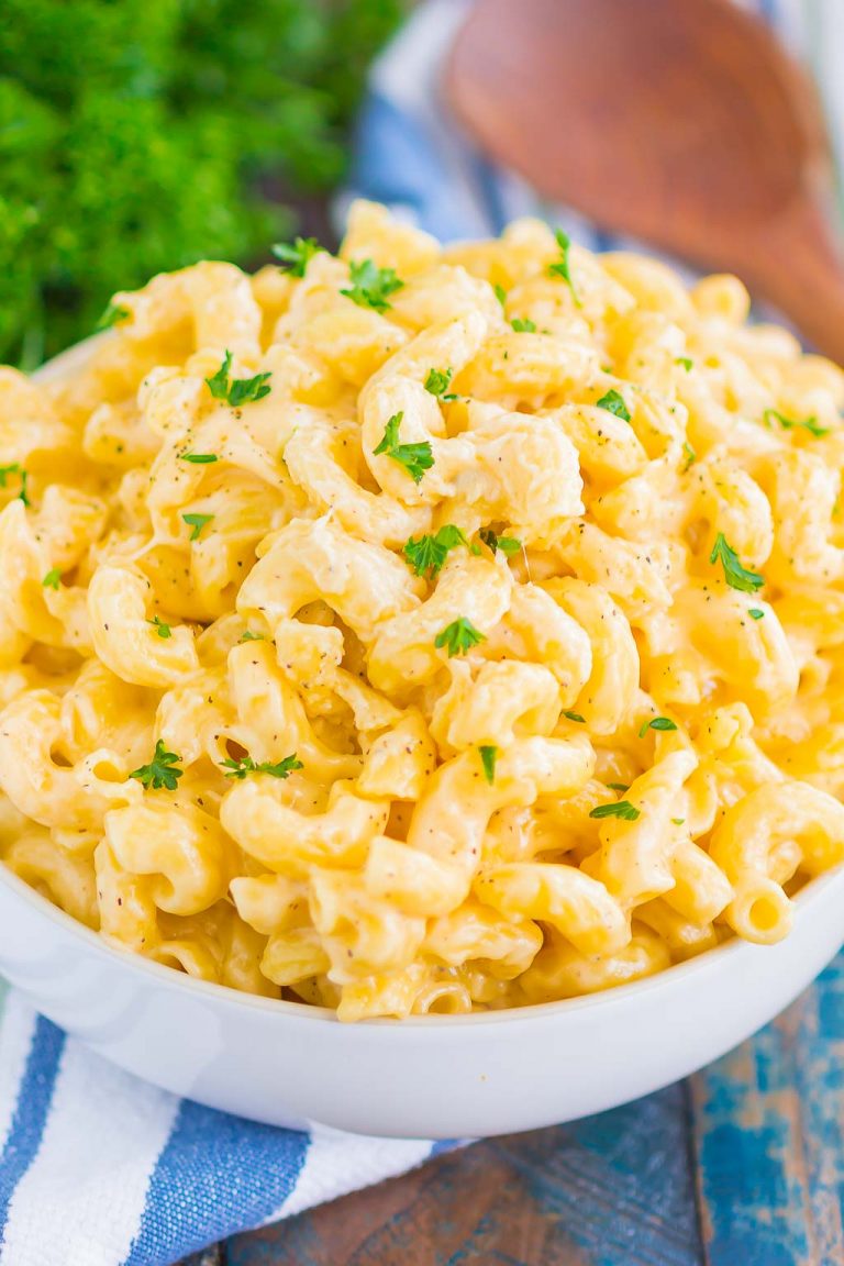 Stovetop Creamy Mac and Cheese Recipe - Pumpkin 'N Spice