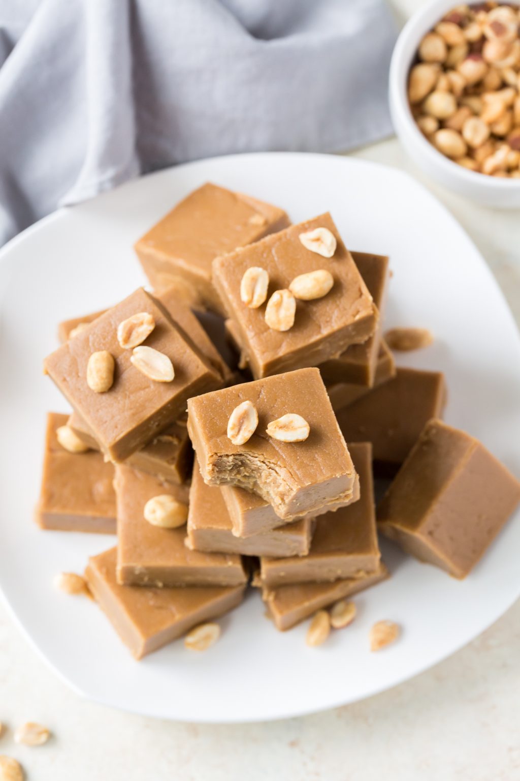 The BEST Peanut Butter Fudge (So Easy!) - Pumpkin 'N Spice