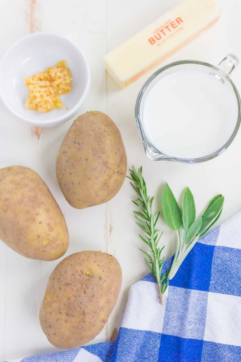 Garlic Herb Mashed Potatoes - Pumpkin 'N Spice