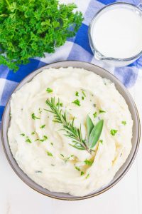 Garlic Herb Mashed Potatoes - Pumpkin 'N Spice