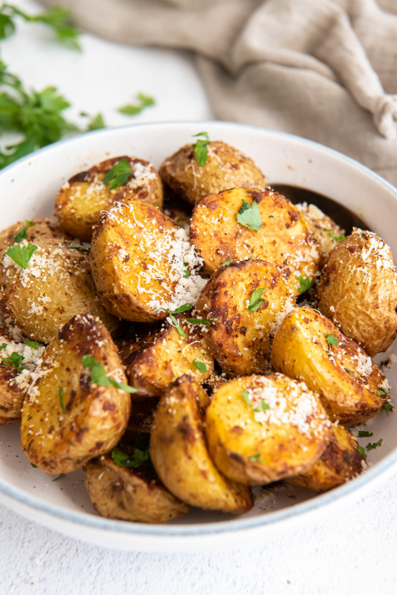 Garlic Parmesan Potatoes - Pumpkin 'N Spice