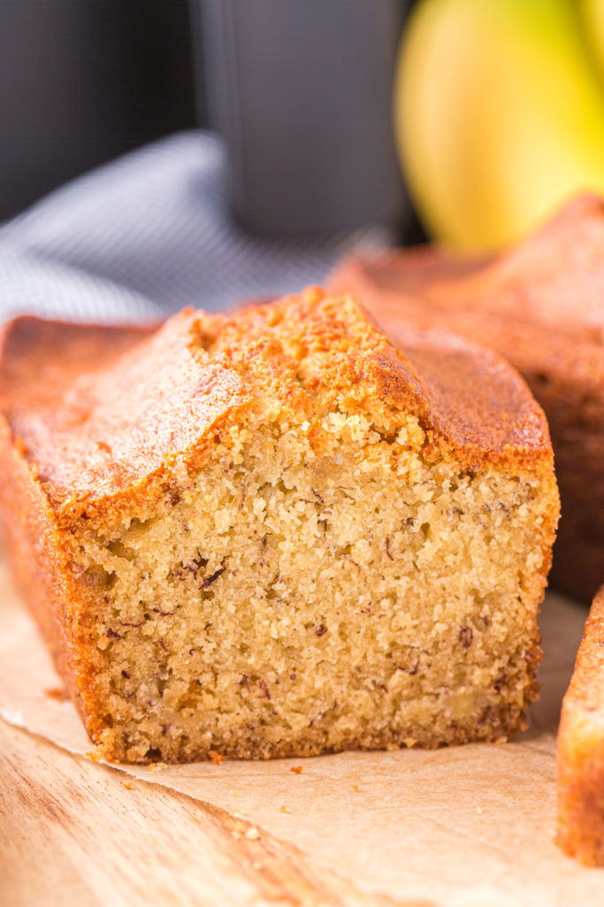 Air Fryer Banana Bread - Pumpkin 'N Spice