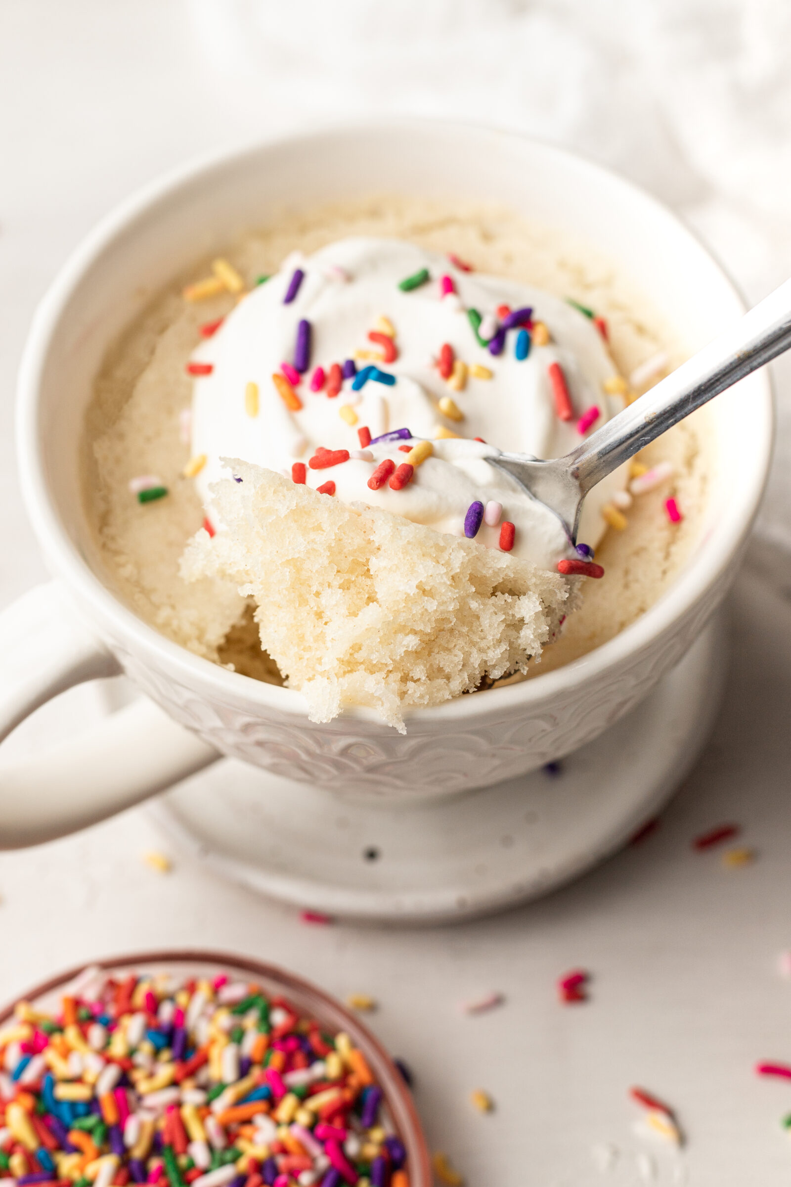The BEST Vanilla Mug Cake Recipe, SO EASY in the Microwave! - Fantabulosity