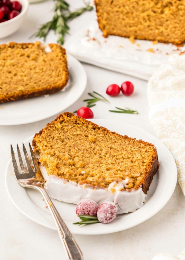 loaf slices on white plates